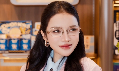 LyLy: my career boomed thanks to 'Tho Oi'