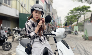 Hanoi families embrace electric motorbikes amid impending petrol ban