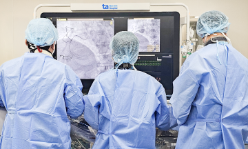 Three coronary arteries revascularized with new-generation stents