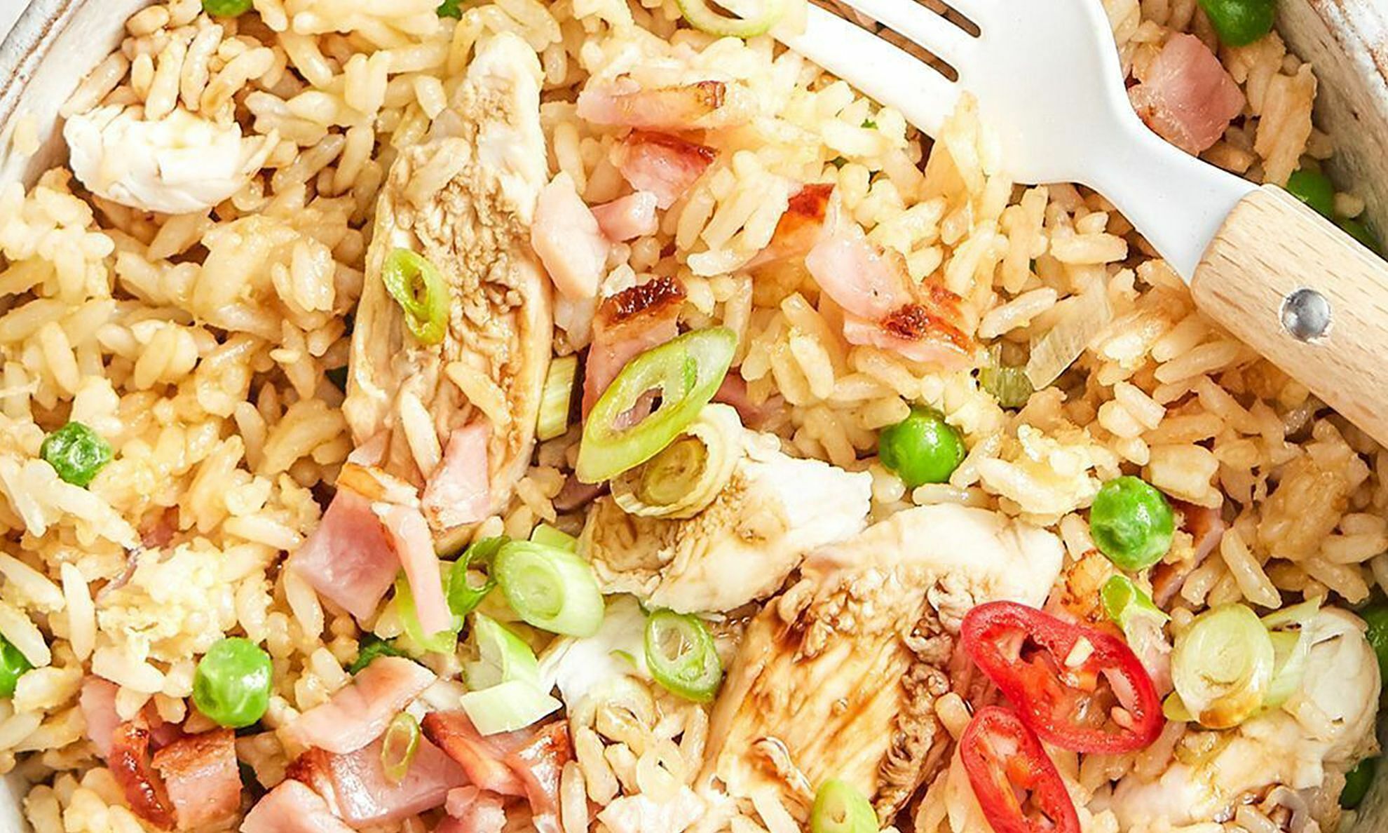 How to make crispy fried rice with an air fryer