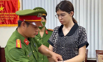 Model Andrea Aybar and assistant held "drug party" in luxury apartment