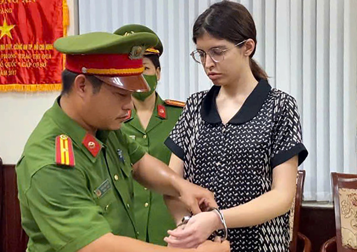 Model Andrea Aybar and assistant held "drug party" in luxury apartment