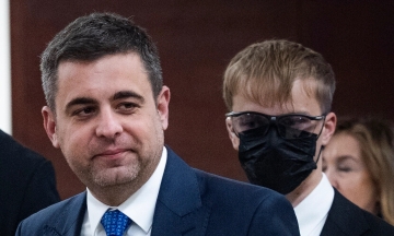 Israeli prime minister fires aide over racist remarks