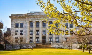 Harvard students up in arms over proposed 'A' grade cap