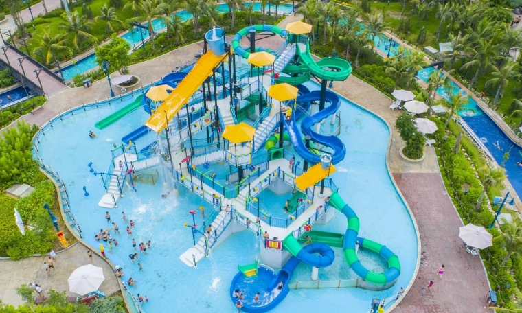 Sun World Ha Long water park reopens for summer
