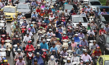 Hanoi, Ho Chi Minh City to implement motorcycle emission inspections from 1/7/2027