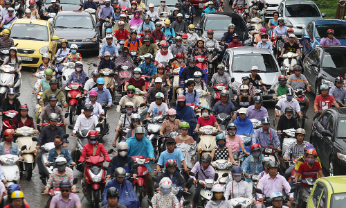Hanoi, Ho Chi Minh City to implement motorcycle emission inspections from 1/7/2027