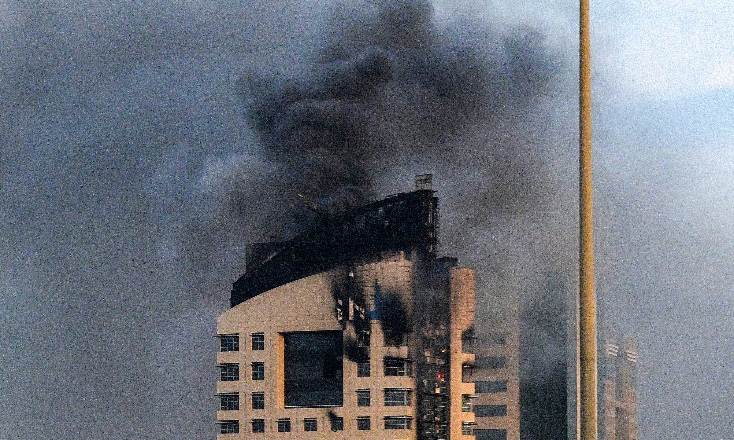 Gulf region faces new vulnerabilities as Iran conflict escalates