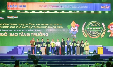 60 eateries in Ho Chi Minh City honored by GrabFood with 'distinguished' awards