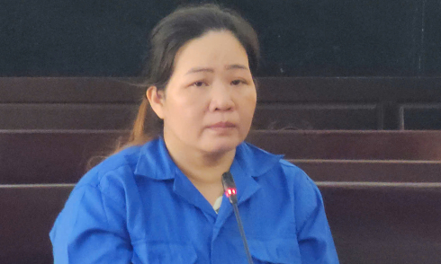 Woman stages 'husband's leg amputation' scam, swindles billions of dong