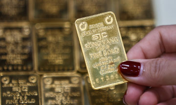 Each tael of gold bar drops over 3 million VND