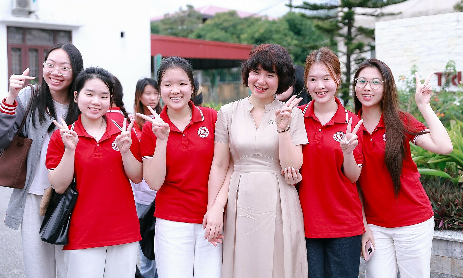 Foreign Trade University tuition fees range from 28 to 88 million VND