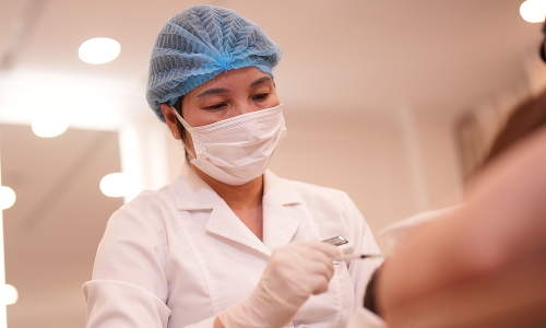 Can pregnant women get botox injections to reduce sweating?