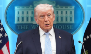 Trump: Iran must not charge fees for ships passing through the Strait of Hormuz