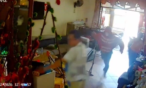 Masked assailant storms home, repeatedly slashes victim with knife