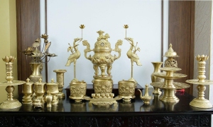 De Nhat Dinh: A 50-year-old bronze casting workshop in Nam Dinh