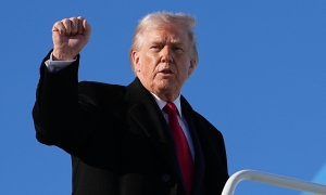 Trump: large fleet of ships heading to US for oil