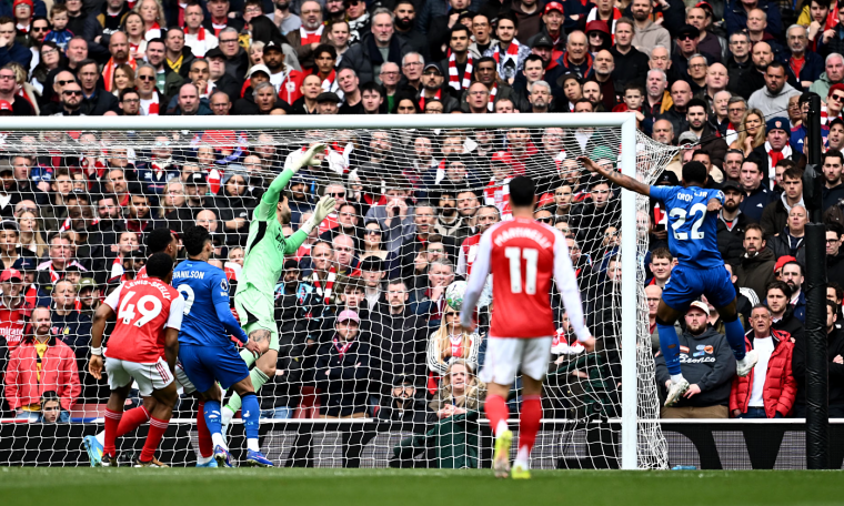 Arsenal suffers shocking Premier League defeat