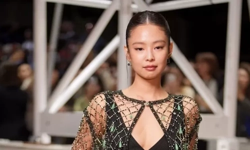 Jennie's see-through ensembles