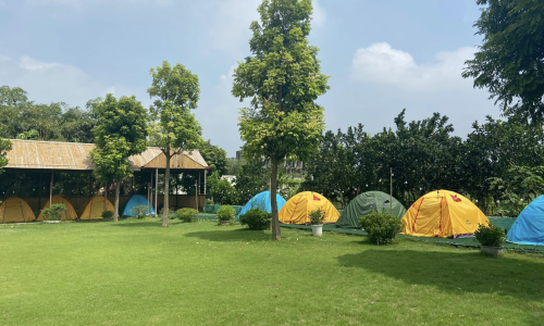 Coastal camping - a unique experience for runners in Can Gio