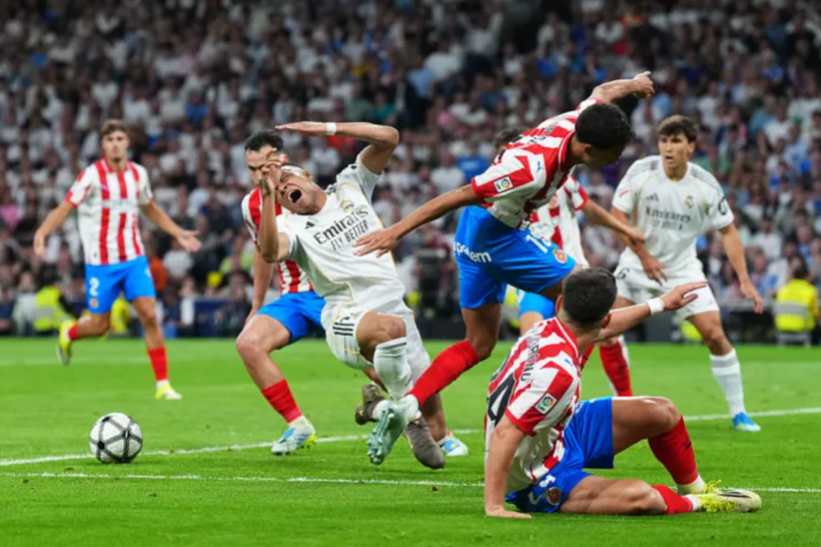 Real shares points, risks falling further behind Barca in La Liga