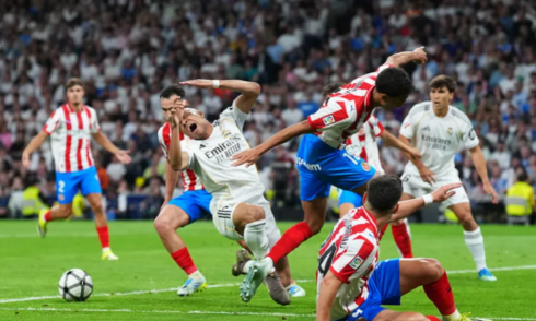 Real shares points, risks falling further behind Barca in La Liga