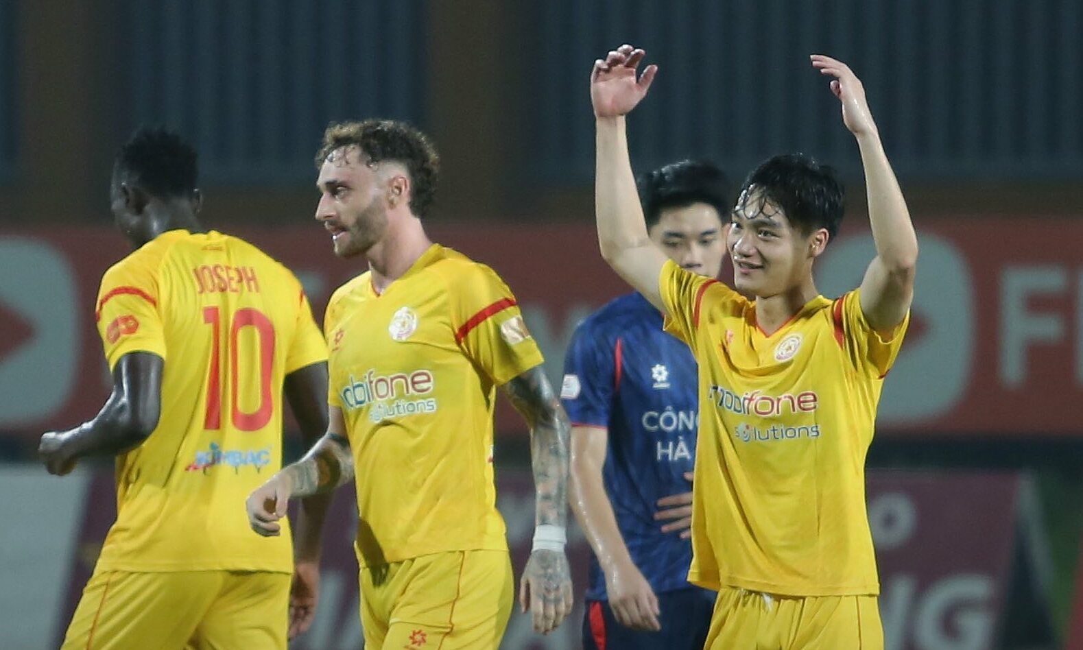 CAHN's 11-match winning streak halted by v-league's bottom team