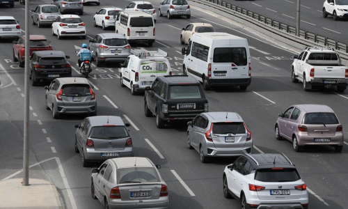 Nation offers 25,000 euro for young people to surrender driver's licenses