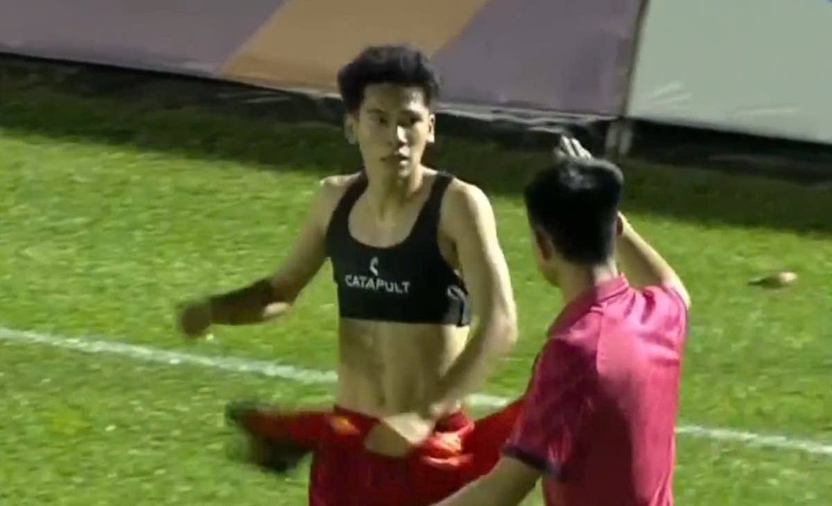 Becamex TP HCM 1-2 Ninh Binh