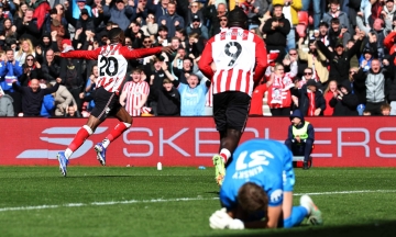 Tottenham sinks deeper into relegation zone