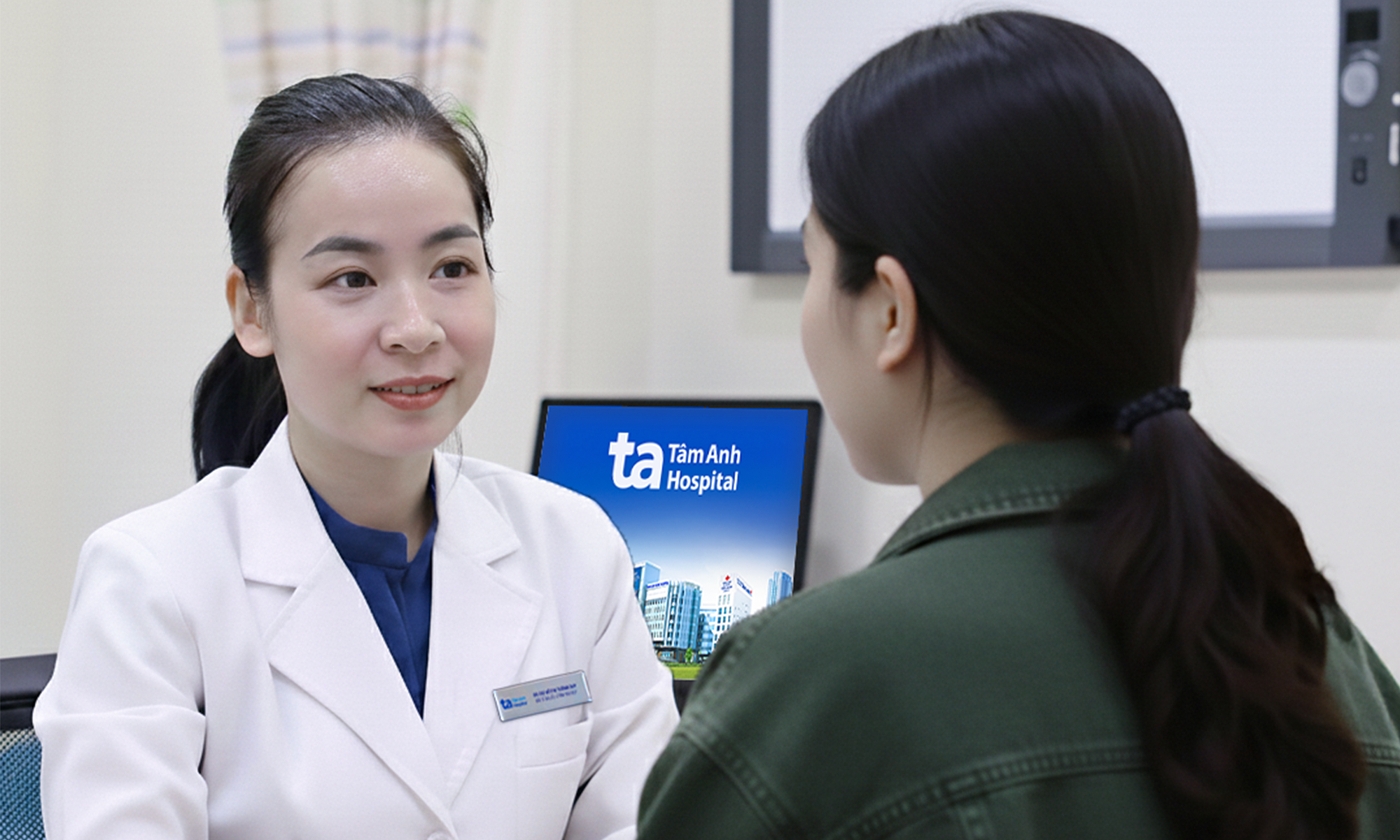 Should oily skin be washed frequently?