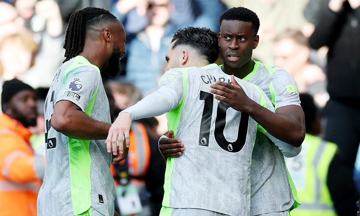 Manchester City defeats Chelsea, boosting premier league title hopes