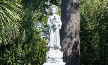 Our Lady of La Vang statue in Vietnamese ao dai unveiled in Vatican Gardens
