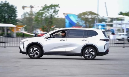 VinFast captures 40% of Vietnam's automotive market share