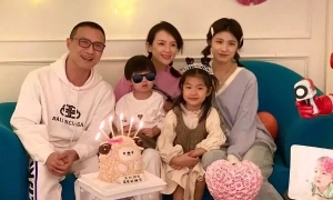 Rocker Wang Feng's daughter doesn't acknowledge biological mother