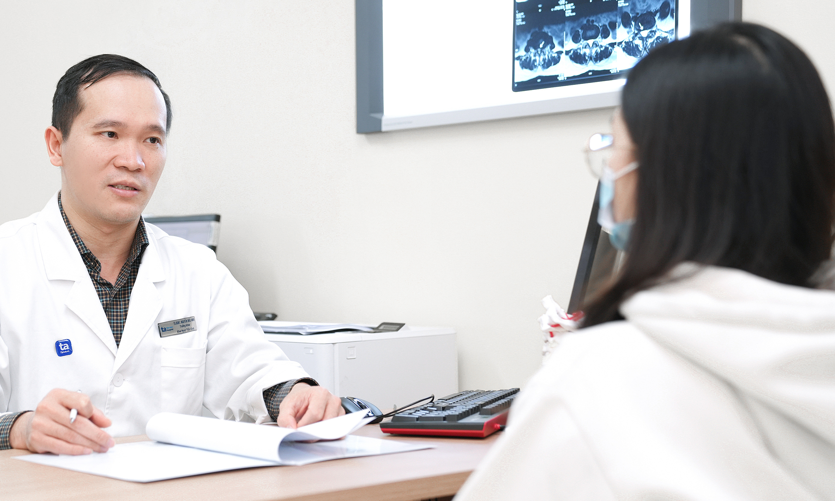 Brain tumor 3 cm: is surgery necessary?