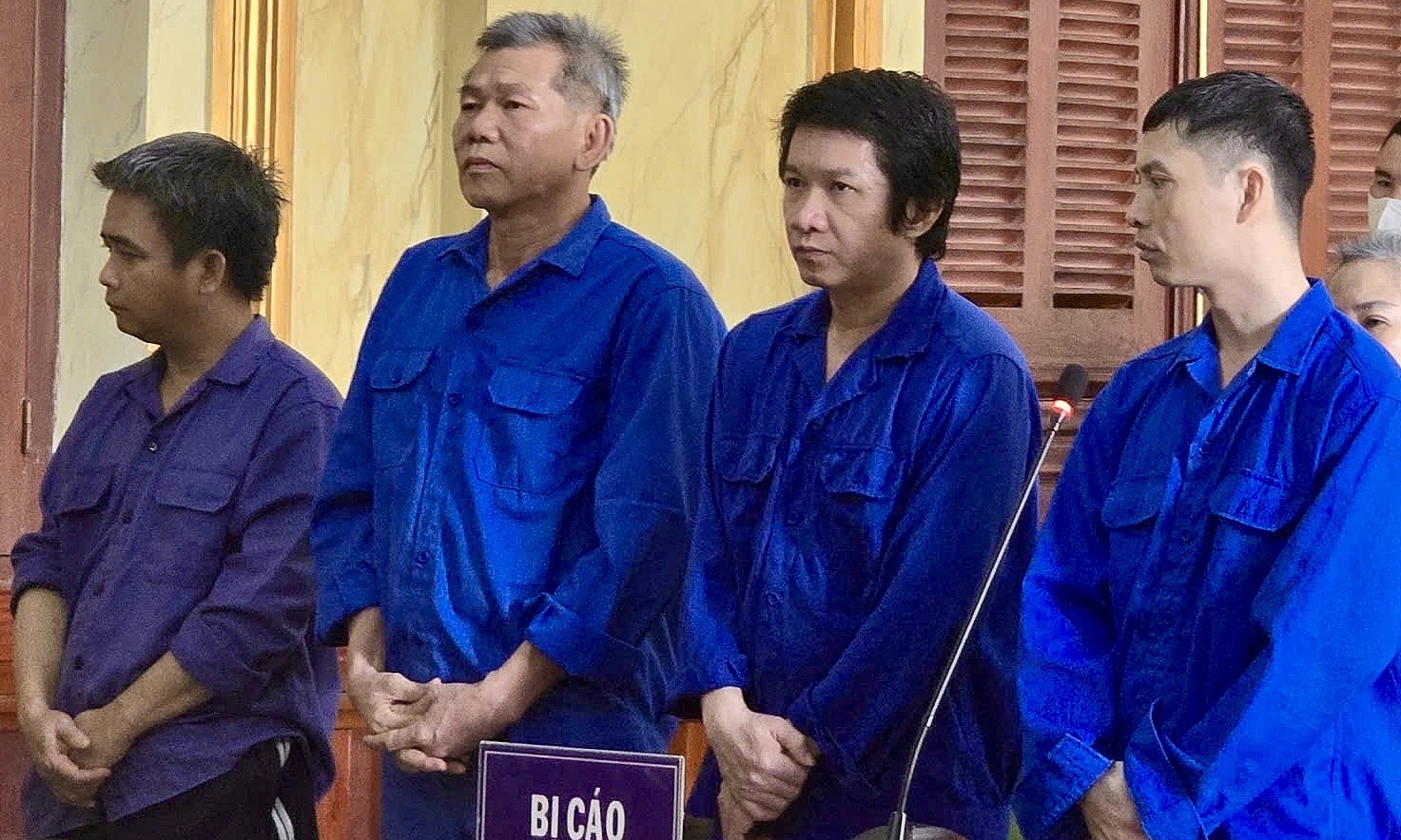 12 former police officers sentenced for 'rescuing addicts'