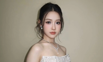 18-year-old actress draws attention in 'Bong ma hanh phuc'