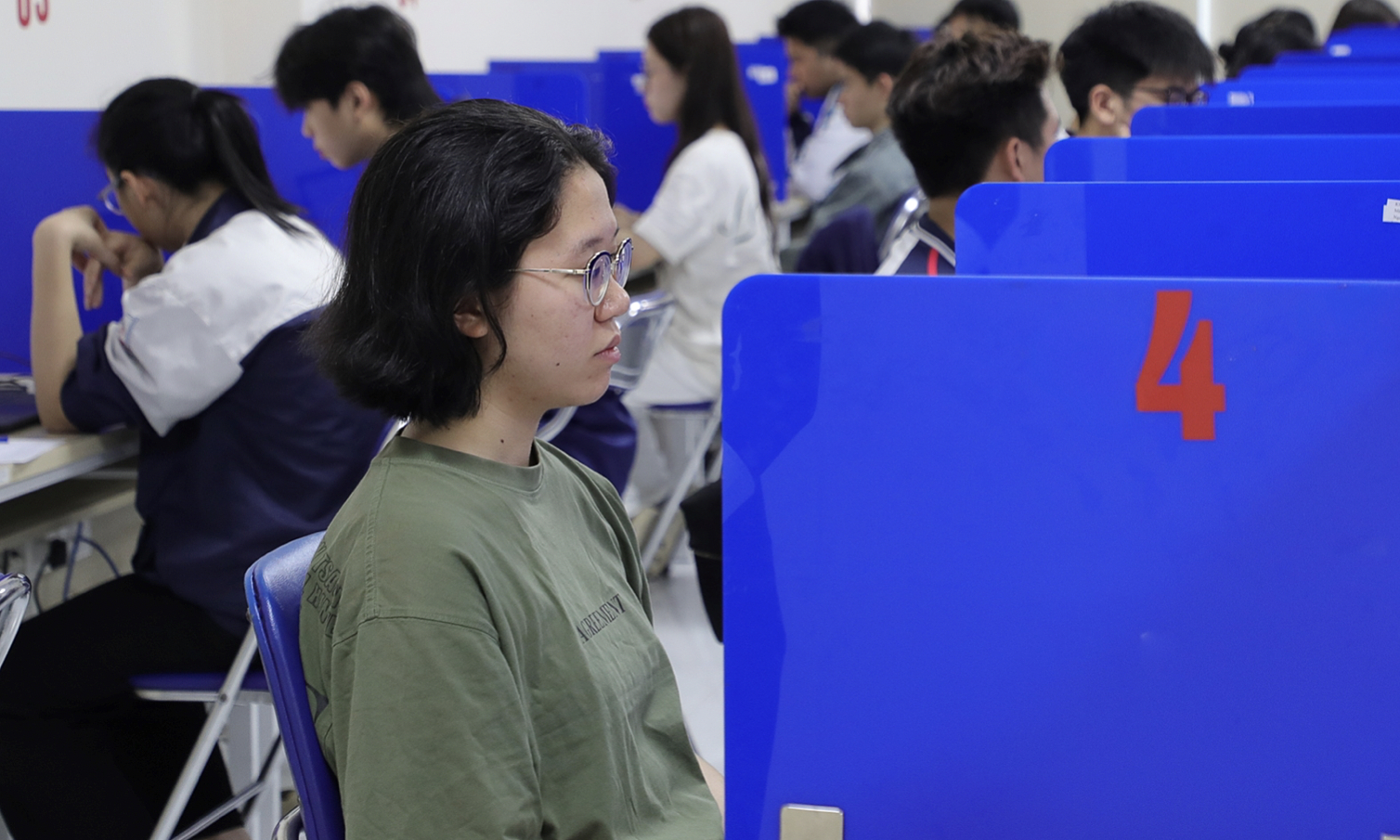 Average score for Hanoi National University's competency assessment exam decreases