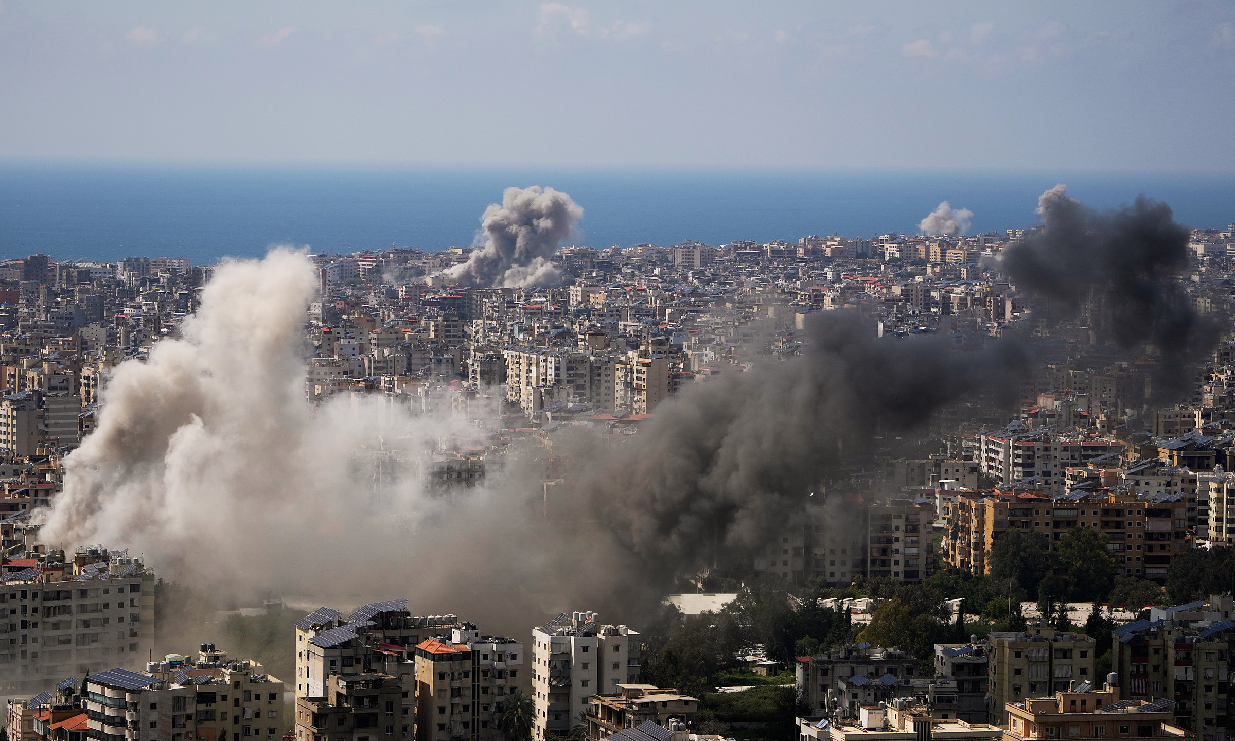 Israel 'considering ceasefire' in Lebanon