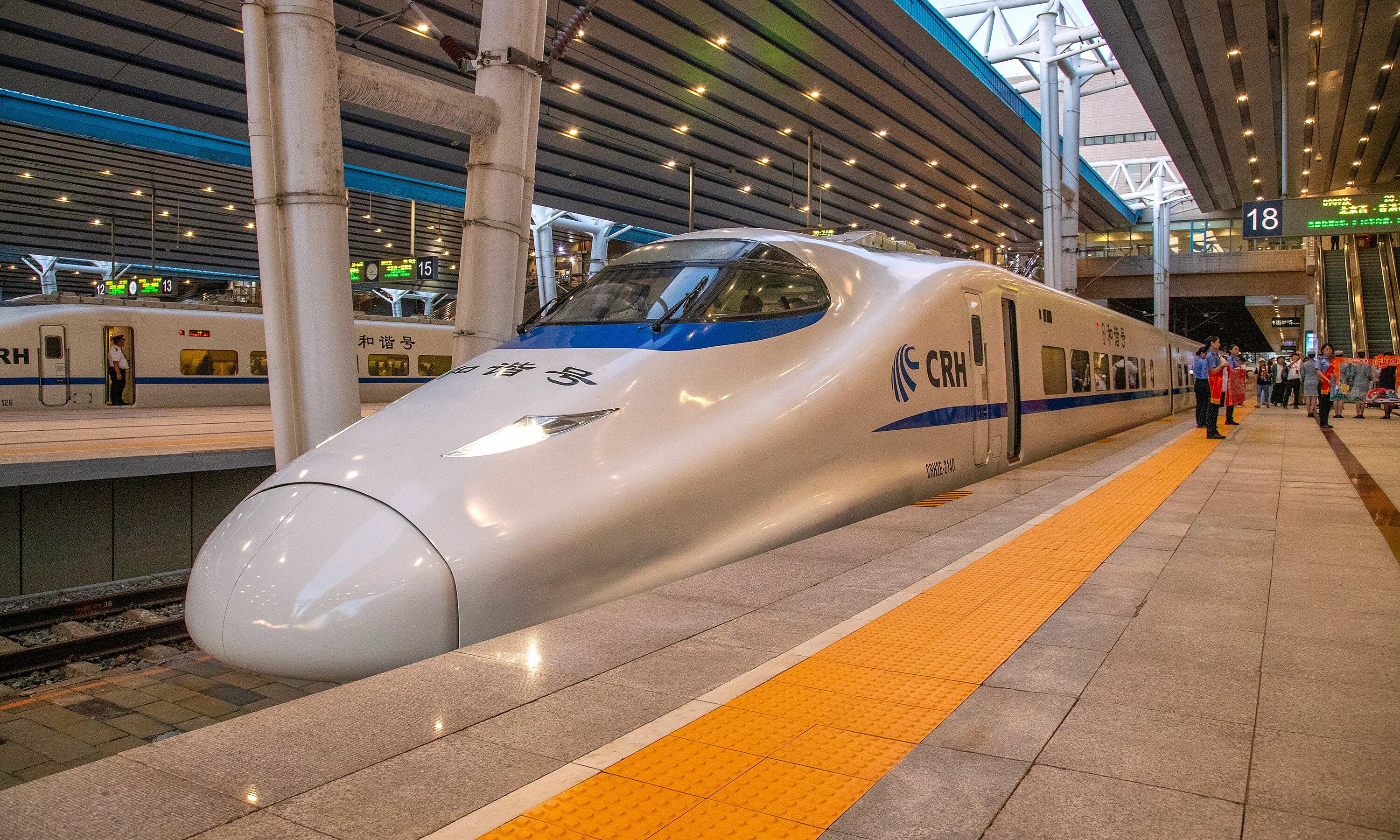 What is special about China's high-speed train business class compartment?