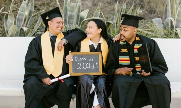 How human psychology changes through class reunions