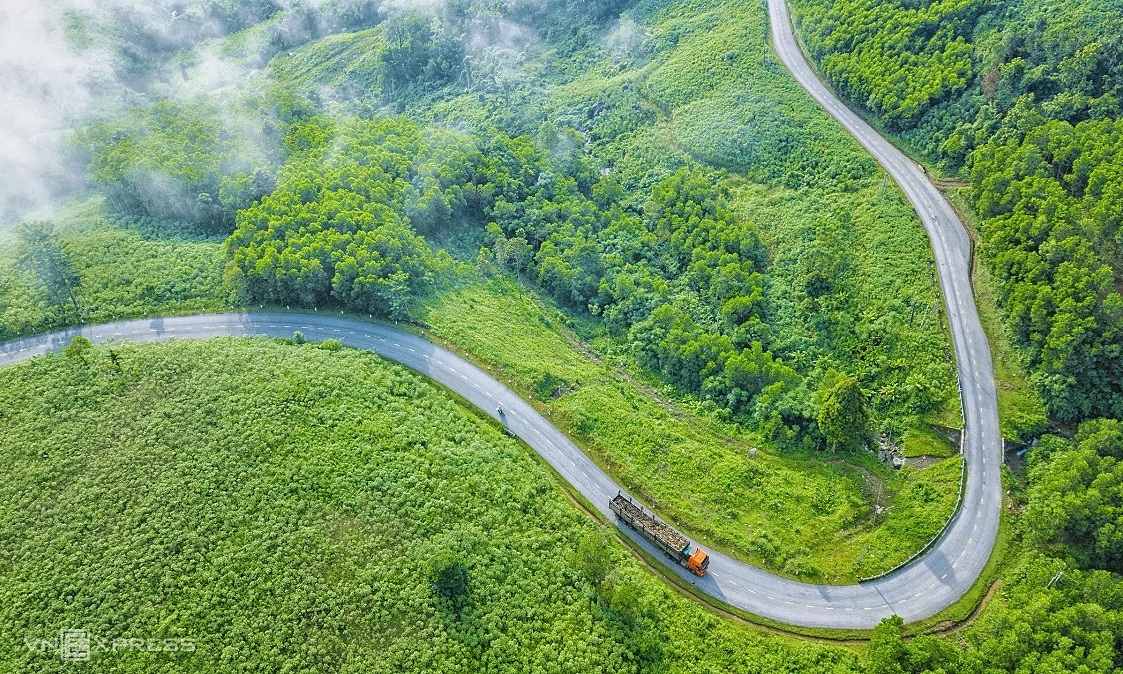 2,350 billion VND to upgrade national route to Mang Den