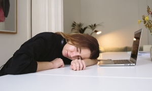Why extended afternoon naps are not recommended