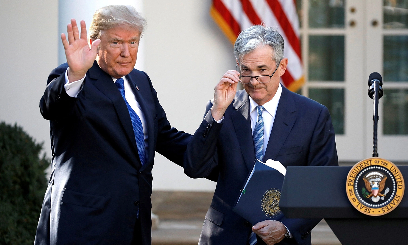 Trump again threatens to fire Fed Chair