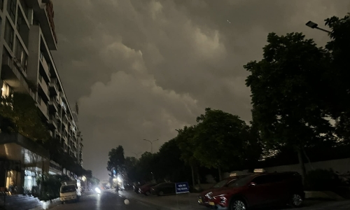 Thunderstorms blanket northern Vietnam, spreading to Hanoi