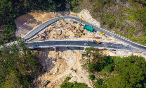 Mimosa pass viaduct completed at Da Lat's landslide gateway