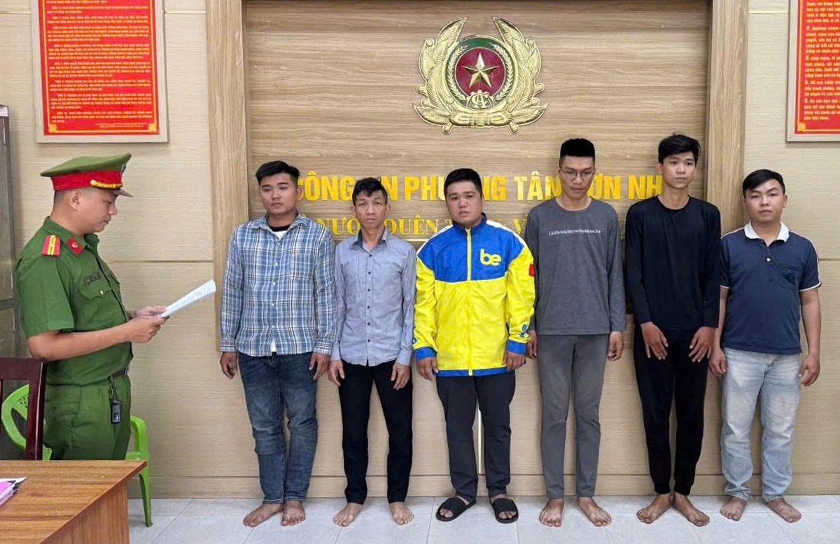 Eight arrested after brawl sparked by Facebook post conflict