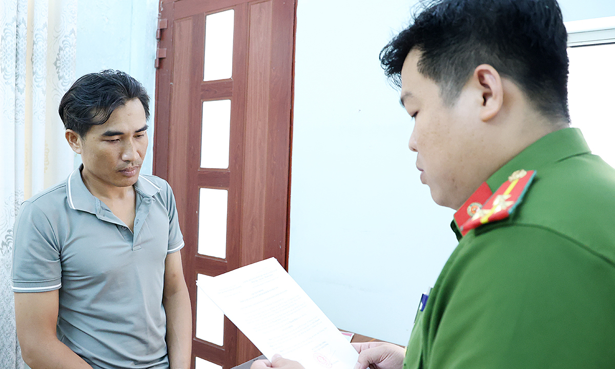 Girl abused by mother's partner