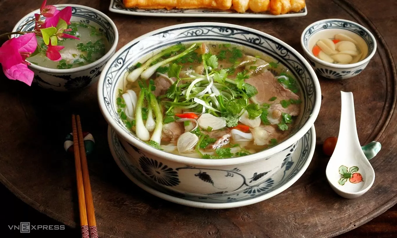 Should you drink all the Pho broth?